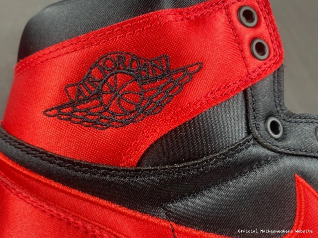 Official Maikesneakers OG Air Jordan WMNS FD4810-061 Satin 1 High Bred 0717